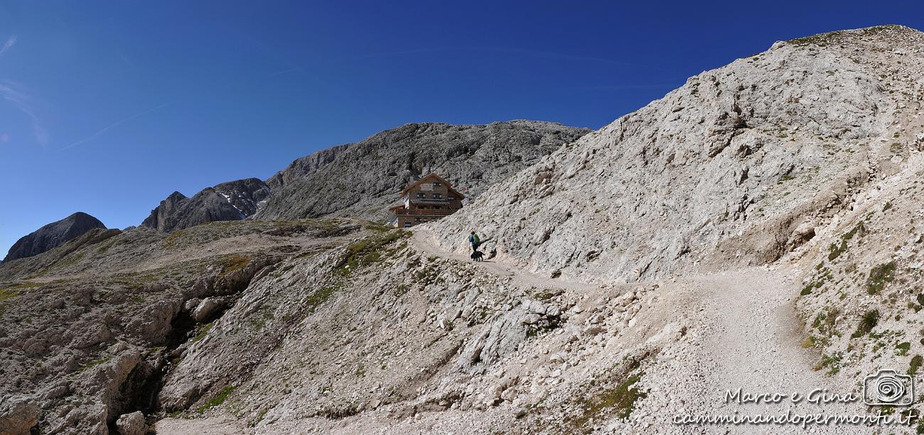 045 Rifugio Antermoia.jpg